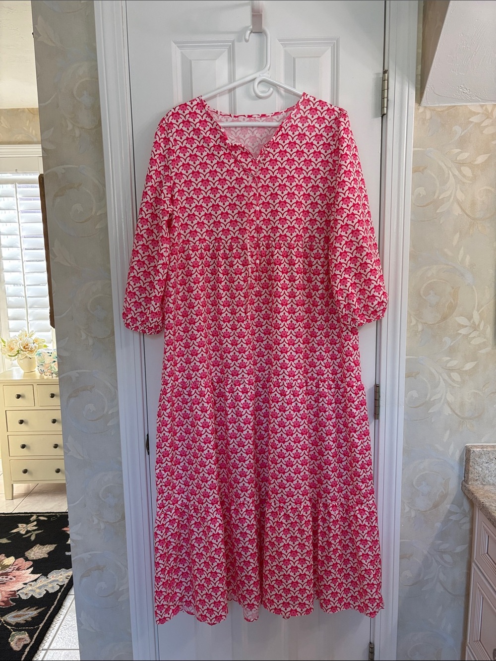 Source Unknown Pink Patterned V-Neck Tiered Maxi Dress